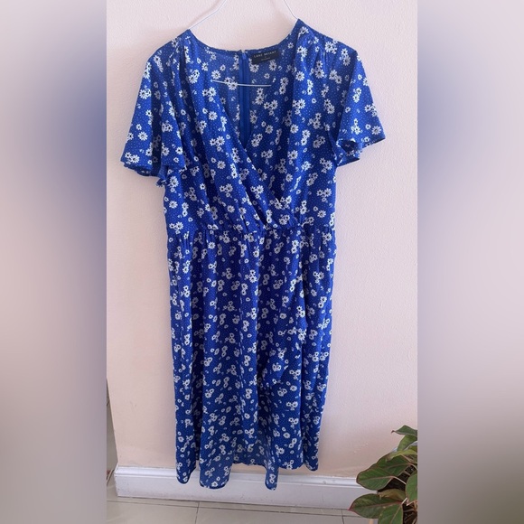 Lane Bryant - Floral Maxi Dress - High Low - Size 14- Blue Flowers flare - Picture 5 of 16
